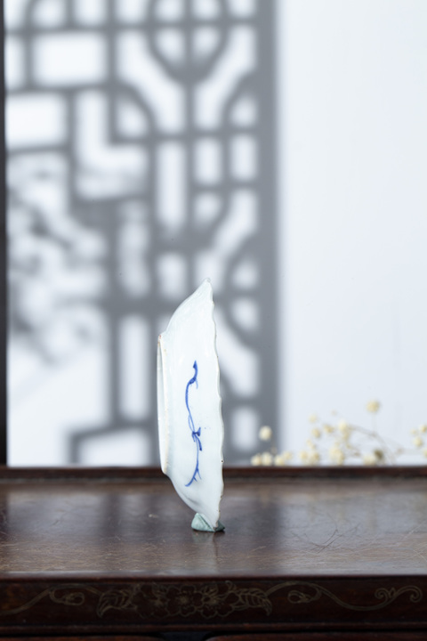 古玩陶瓷清康熙·青花花卉紋花口碟一對(duì)拍賣(mài)，當(dāng)前價(jià)格1024元