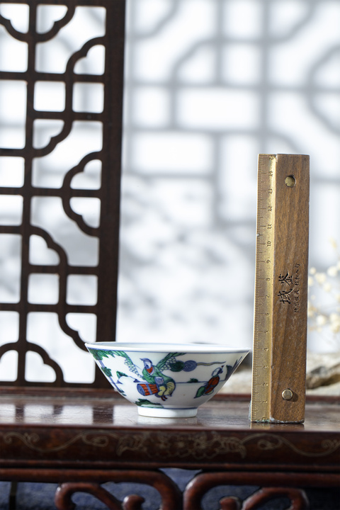古玩陶瓷清中晚·斗彩高士圖斗笠盞拍賣,當前價格25000元