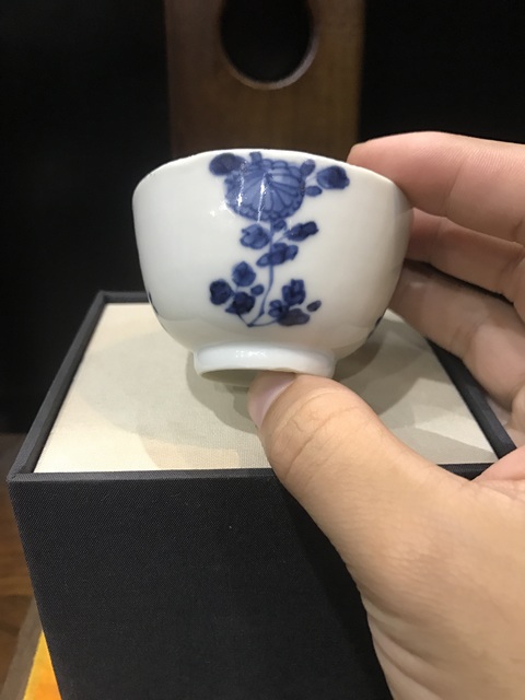 古玩陶瓷(精品主人杯)清-康熙-十二花神-梅花青花主人杯拍賣,當前價格882元
