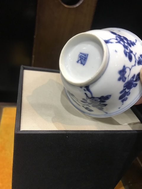 古玩陶瓷（精品馬蹄杯）清-康熙-梅花紋-青花馬蹄杯拍賣，當前價格732元