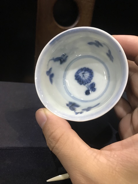 古玩陶瓷(精品主人杯)清-康熙-三多花卉紋-青花主人杯一對拍賣,當(dāng)前價格1287元