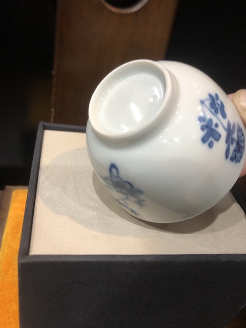 古玩陶瓷(精品主人杯)清-康熙-十二花神梅花-主人杯拍賣,當前價格1176元