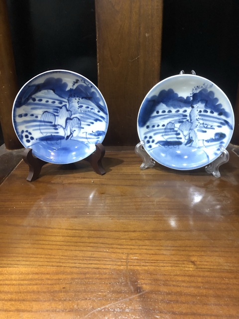 古玩陶瓷(精品茶碟)清-康熙-山水風景-青花茶碟一對拍賣,當前價格896元