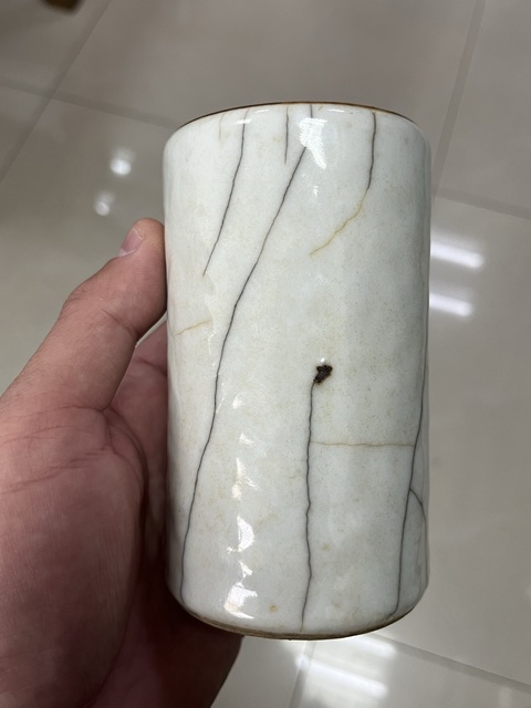 古玩陶瓷仿官釉筆筒拍賣,當前價格15800元