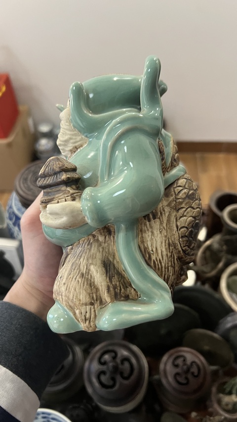 古玩陶瓷托塔天王李靖造像拍賣，當前價格555元