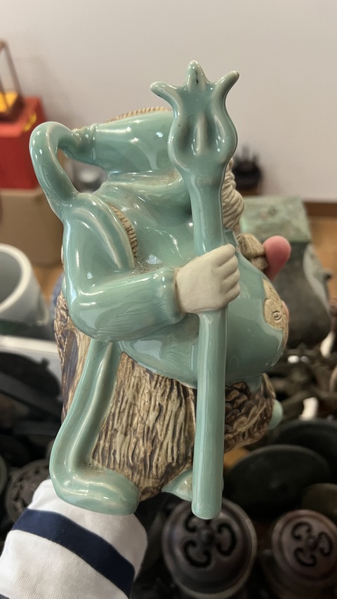 古玩陶瓷托塔天王李靖造像拍賣，當前價格555元