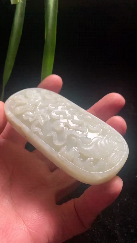 古玩玉器清代和田玉雕瓦佩拍賣,當前價格24000元
