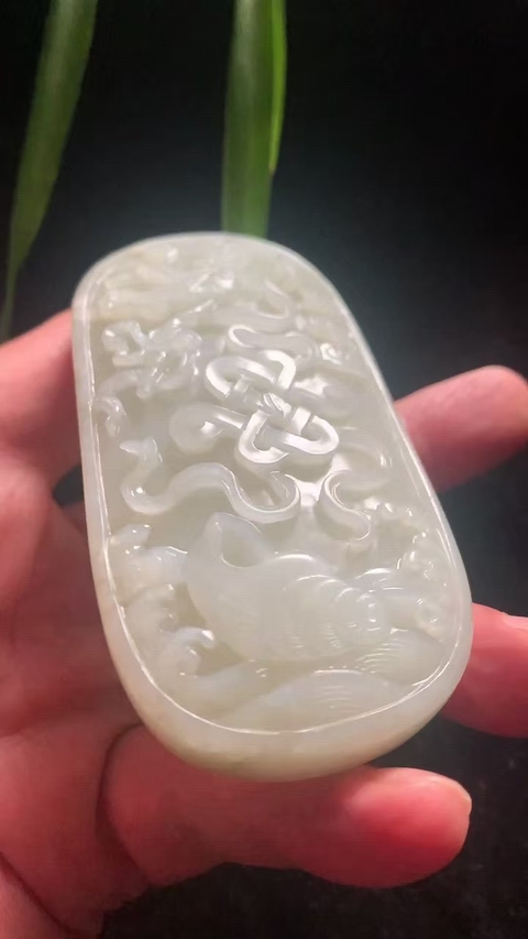 古玩玉器清代和田玉雕瓦佩拍賣,當前價格24000元