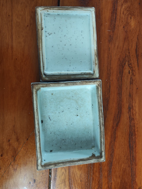 古玩陶瓷青花素三彩蓋盒拍賣,當前價格4600元