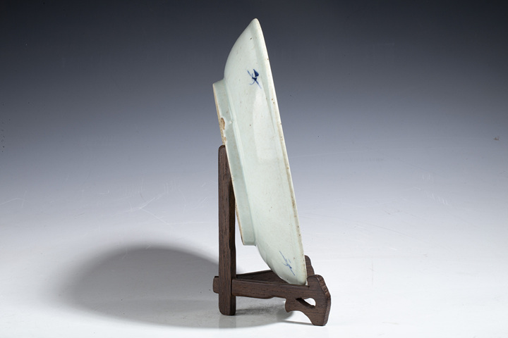 古玩陶瓷清乾隆·青花釉里紅獅子繡球紋盤拍賣，當前價格8888元