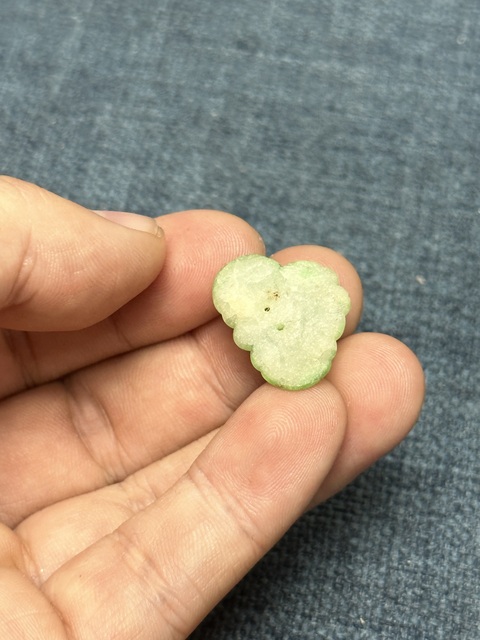 古玩玉器清代天然翡翠花片拍賣,當前價格269元