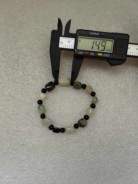 古玩玉器和田玉手串拍賣,當前價格298元