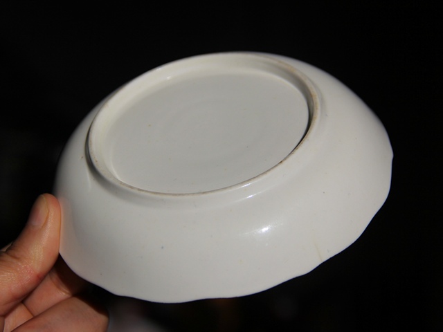 古玩陶瓷清乾隆?青花亭臺樓閣山水紋花口小盤(超細路精品)拍賣,當(dāng)前價格1288元