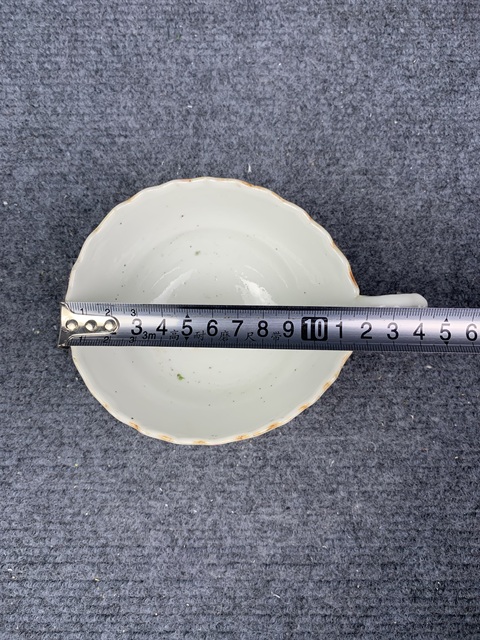 古玩陶瓷同治粉彩花卉壽字紋花口把杯拍賣，當前價格1588元