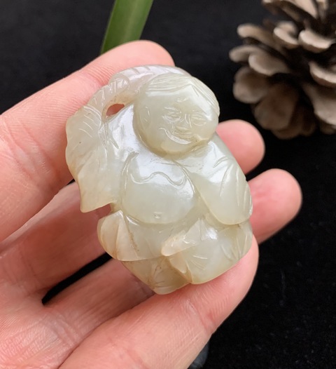 古玩玉器清代和田玉雕“劉海戲金蟾”拍賣,當(dāng)前價(jià)格7200元