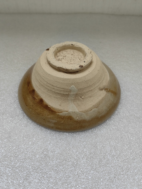 古玩陶瓷黃釉折腰碗拍賣，當前價格680元