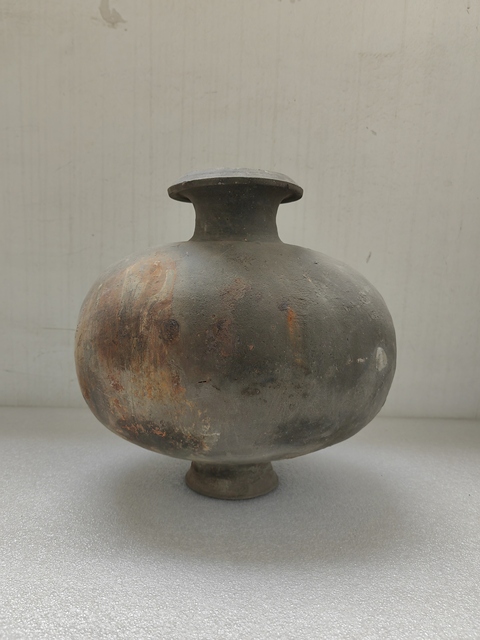 古玩陶瓷灰陶彩繪繭形壺拍賣，當前價格1298元