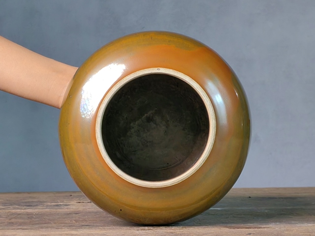 古玩陶瓷明代,紫金釉茶葉罐拍賣,當(dāng)前價(jià)格286元