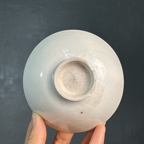 古玩陶瓷金代，霍州窯白釉印花茶盞拍賣，當前價格26000元