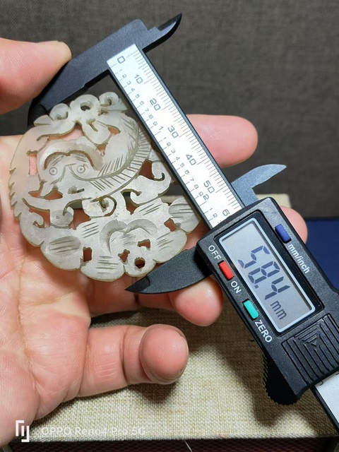 古玩玉器清代岫玉老虎玉佩拍賣,當前價格0元