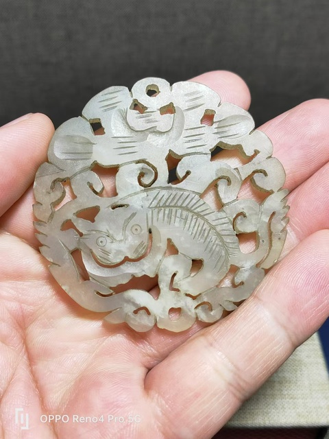 古玩玉器清代岫玉老虎玉佩拍賣,當前價格0元