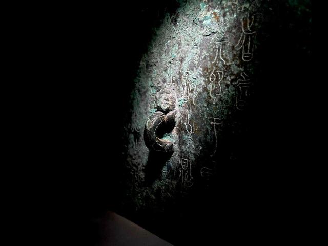 古玩銅器青銅四方爐蓋真品鑒賞圖