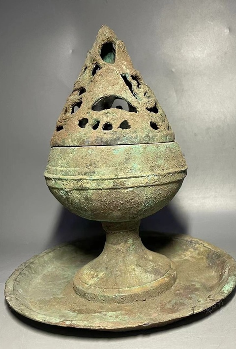 古玩銅器漢代博山爐真品鑒賞圖