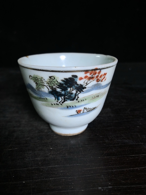 古玩陶瓷淺降彩山水人物紋杯子真品鑒賞圖