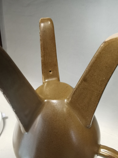 古玩陶瓷仿古銅釉爵杯真品鑒賞圖
