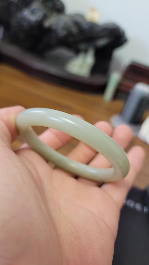 古玩玉器清代·和田玉鐲拍賣,當前價格4000元