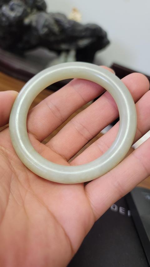 古玩玉器清代·和田玉鐲拍賣,當前價格4000元