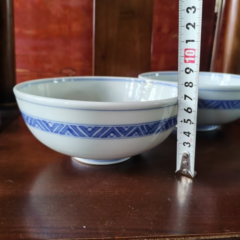 古玩陶瓷民國青花碗一對拍賣,當前價格226元