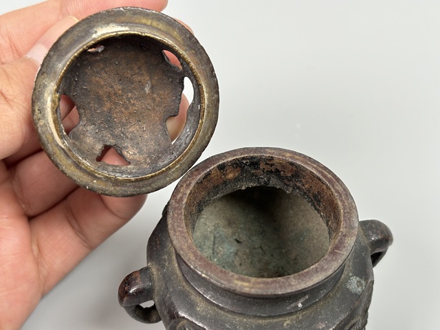 古玩銅器銅爐真品鑒賞圖