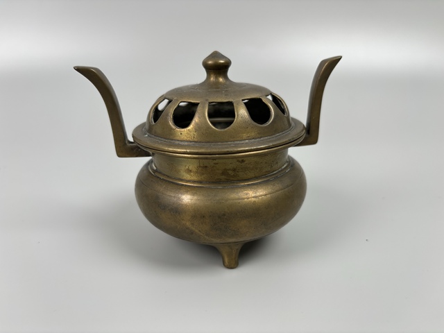 古玩銅器銅熏爐真品鑒賞圖