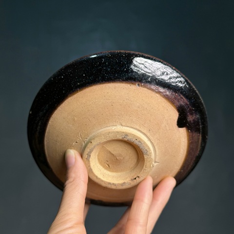 古玩陶瓷元代磁州窯黑釉鐵銹斑茶碗拍賣,當(dāng)前價(jià)格3200元