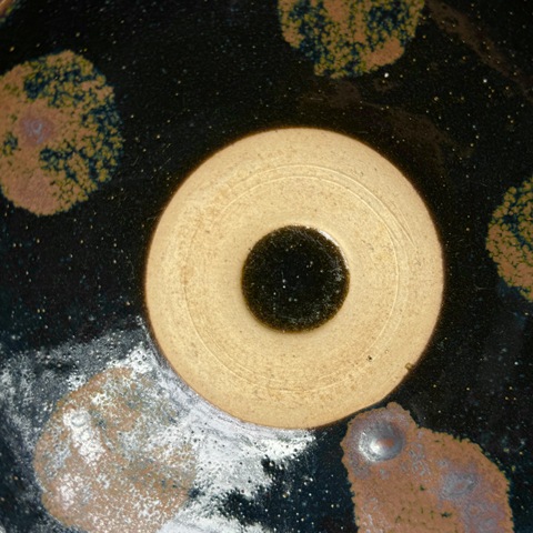 古玩陶瓷元代磁州窯黑釉鐵銹斑茶碗拍賣,當(dāng)前價(jià)格3200元
