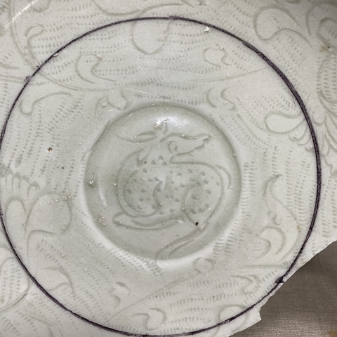 古玩陶瓷宋代湖田窯青白釉刻鹿紋標(biāo)本拍賣，當(dāng)前價(jià)格600元