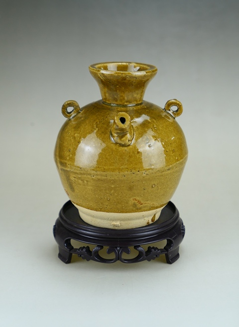 古玩陶瓷明代·茶葉末釉三系執壺拍賣,當前價格700元