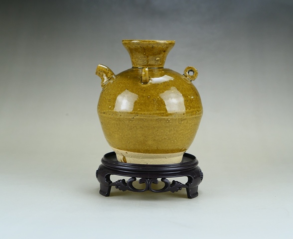 古玩陶瓷明代·茶葉末釉三系執壺拍賣,當前價格700元
