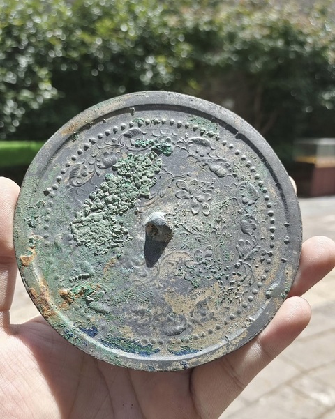 古玩銅器宋代纏枝花紋鏡拍賣，當前價格1599元