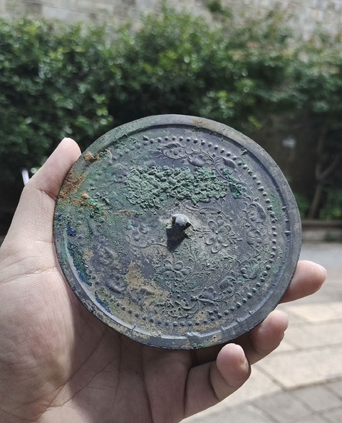 古玩銅器宋代纏枝花紋鏡拍賣，當前價格1599元
