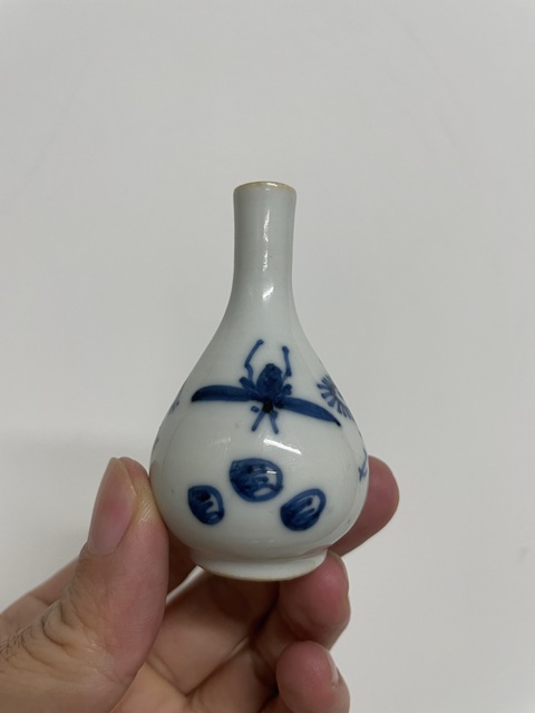 古玩陶瓷青花花卉(紋膽瓶拍賣,當前價格3500元