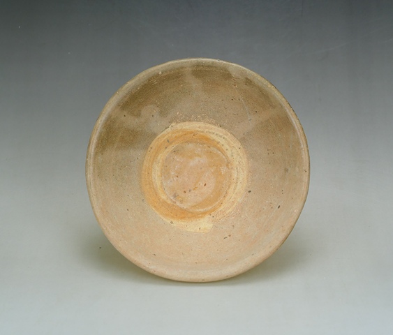 古玩陶瓷元代.龍泉窯青瓷茶碗(1279年-1368年)拍賣,當前價格350元