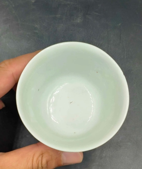 古玩陶瓷民國時期粉彩梅花圖仰鐘杯拍賣，當前價格700元