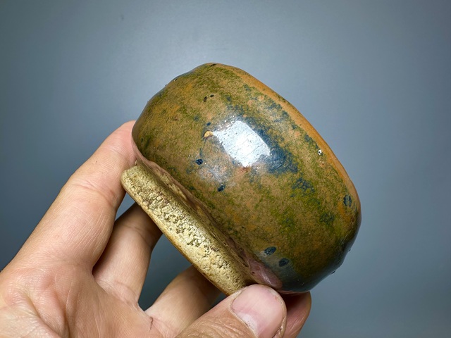 古玩陶瓷磁州窯窯變褐釉茶盞拍賣,當(dāng)前價(jià)格258元