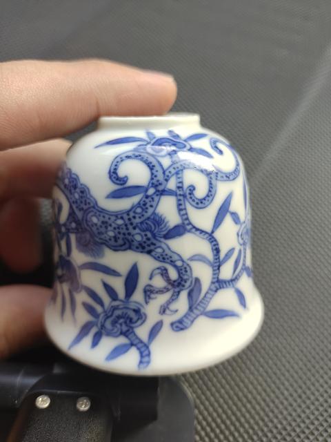 古玩陶瓷花間龍紋青花水盂拍賣,當前價格5500元