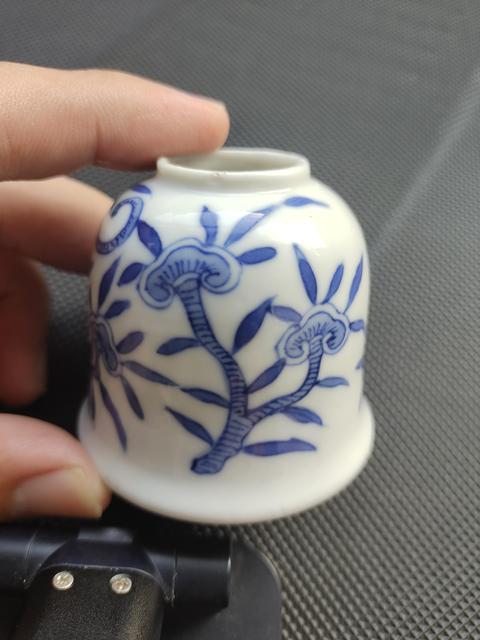 古玩陶瓷花間龍紋青花水盂拍賣,當前價格5500元