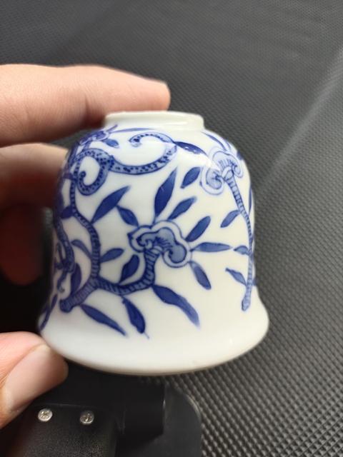 古玩陶瓷花間龍紋青花水盂拍賣,當前價格5500元