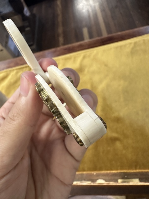 古玩雜項放大鏡真品鑒賞圖