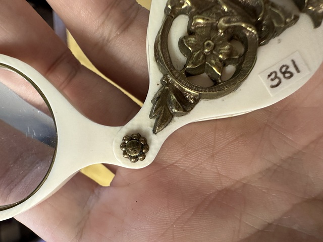 古玩雜項放大鏡真品鑒賞圖